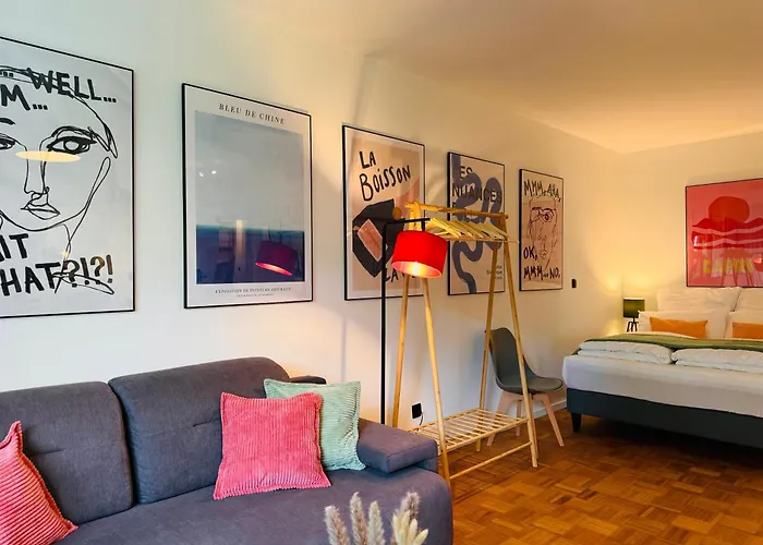Klassen Stay - Design Apartment - Balkon - Netflix - Naehe Messe